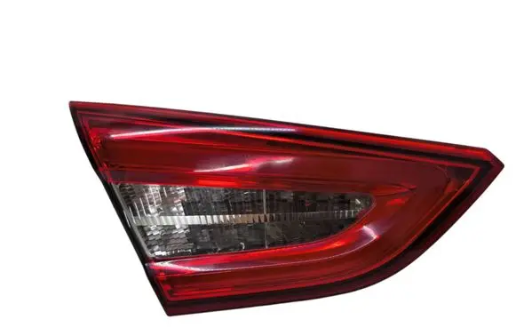 Maserati Quattroporte Tailgate rear/tail lights 670009229 M156SX 21020101