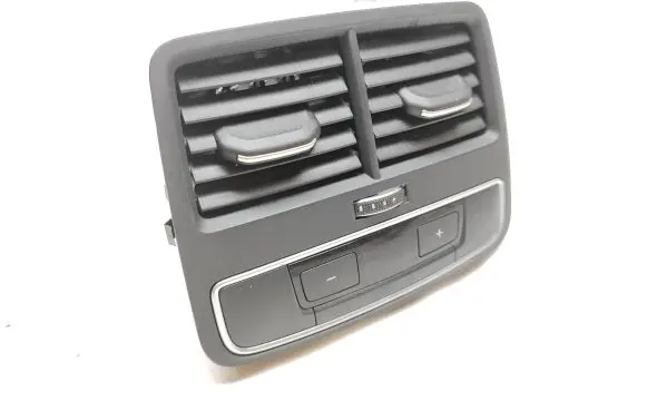 Rear air vent grill
