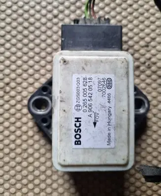 Mercedes-Benz Sprinter W901 W902 W903 W904 ESP acceleration yaw rate sensor A9065420518 0265005628
