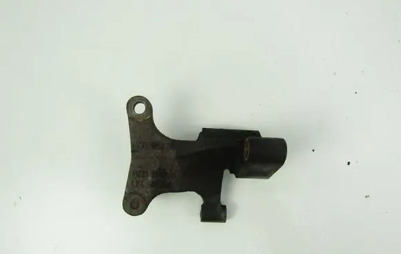 Nissan Almera Tino Generator/alternator bracket 