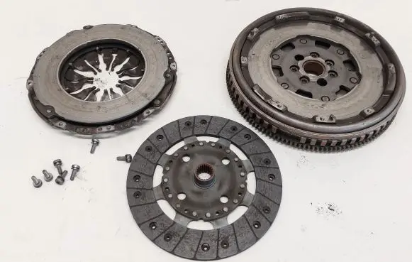 Renault Kadjar Clutch set kit 123108982R