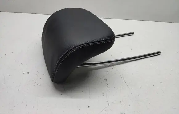 Mercedes-Benz ML W164 Rear seat headrest 