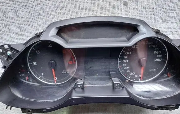 Audi A4 S4 B8 8K Speedometer (instrument cluster) 8K0920900D