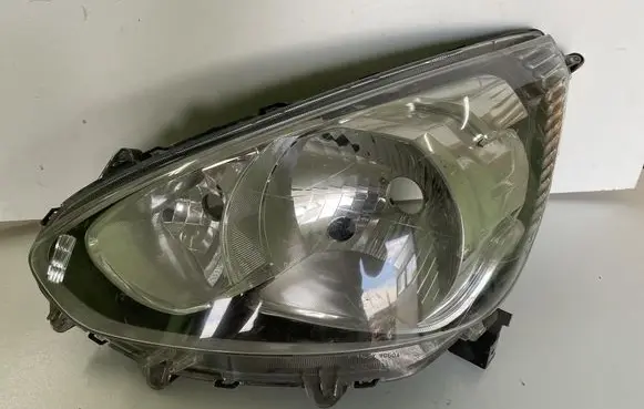 Mitsubishi Space Star Headlight/headlamp ....