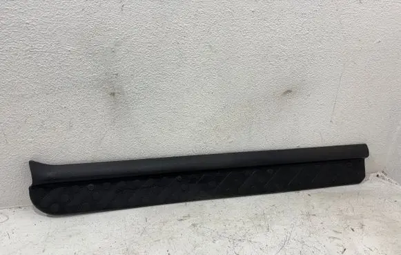 Nissan Terrano Front sill trim cover 769520F000