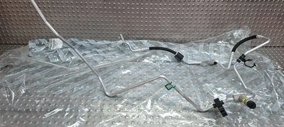Fiat 500 Air conditioning (A/C) pipe/hose S26337261 51848580