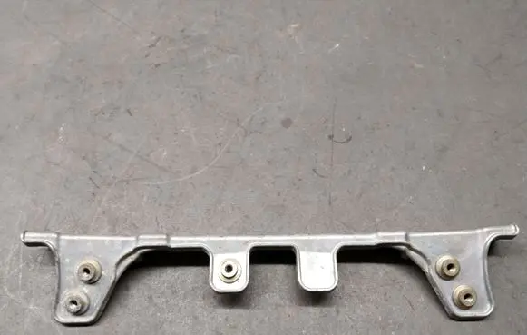 Audi A8 S8 D3 4E Other engine bay part 4E1805239B