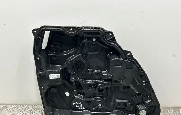 Mercedes-Benz C W206 Rear window lifting mechanism without motor E44090105 E44095105