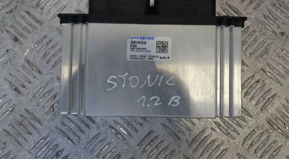 KIA Stonic Engine control unit/module 39106-08244
