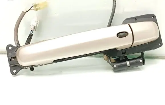 Suzuki Grand Vitara II Tailgate/trunk/boot exterior handle 