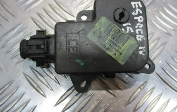 Renault Espace IV Central body control module 7701206536