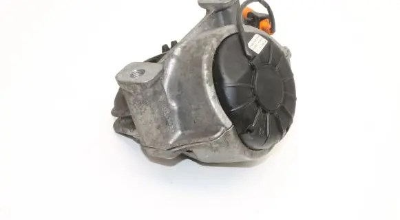 Audi A5 8T 8F Engine mount bracket 785647137724