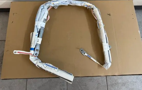 Roof airbag