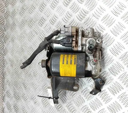 Lexus CT 200H ABS Pump 4707012010