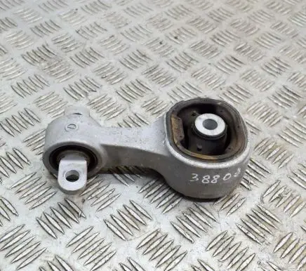 Honda CR-V Engine mount bracket TLZUP