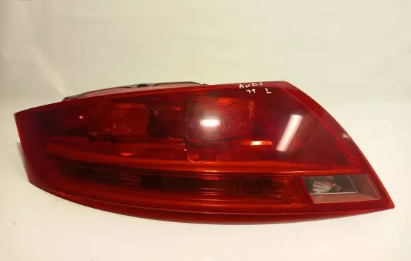 Audi TT TTS Mk2 Rear/tail lights 8J0945095B