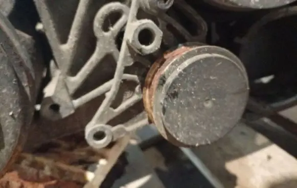Audi A4 S4 B5 8D Generator/alternator belt tensioner