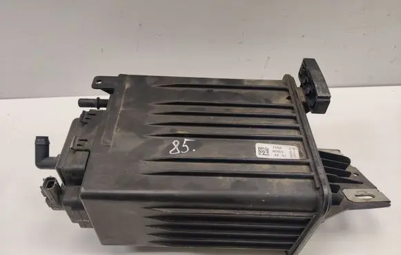 Ford F150 Active carbon filter fuel vapour canister FU5A9D653AE FU5A9E603AD