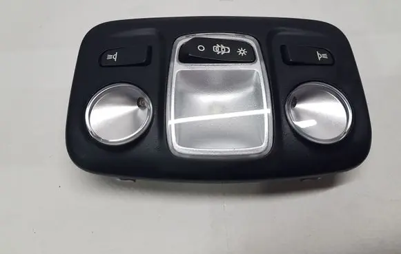 Peugeot 3008 II Front seat light 96781444ZD