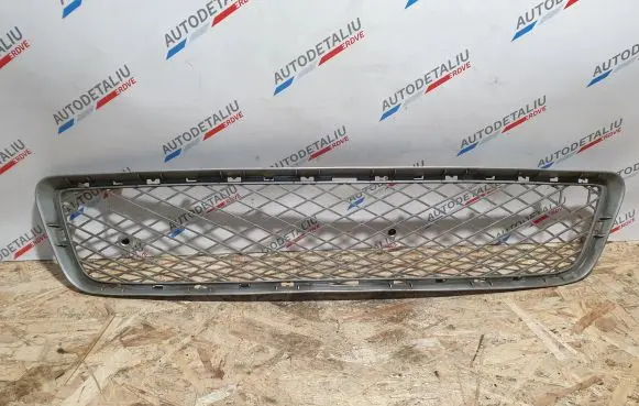 BMW X5 E70 Front bumper lower grill 7163956 51117163956