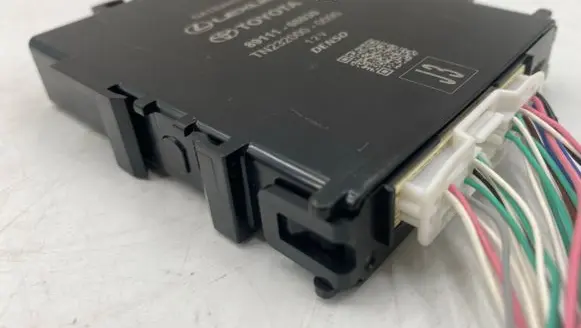 Toyota Sienna XL40 IV Gateway control module 8911108030