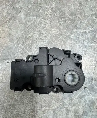 BMW i3 Air flap motor/actuator 9321034 410478280
