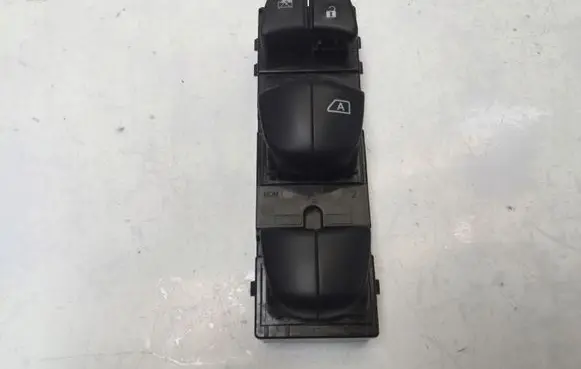 Nissan Juke II F16 Electric window control switch DX21120SD1