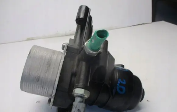 BMW 2 Active Tourer U06 Fuel filter housing 03N115389K