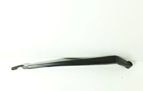 Toyota Auris 150 Front wiper blade arm 3451979