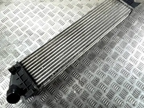 Volvo V60 Intercooler radiator 31338471 P31338471