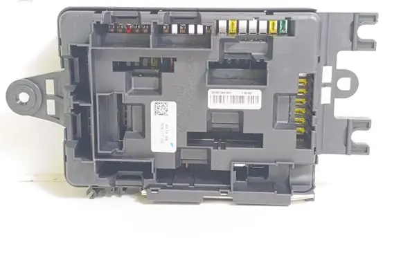 BMW 1 F20 F21 Fuse module 926111102