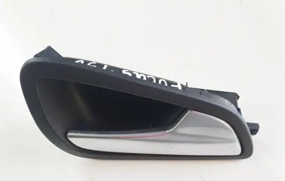 Ford Focus Rear door interior handle