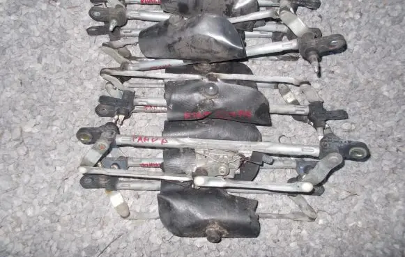 Fiat Panda II Wiper motor