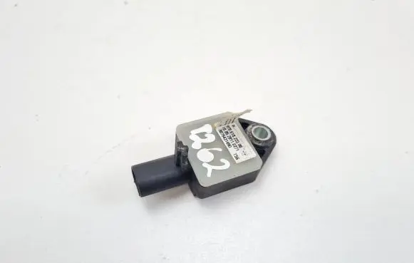 Porsche Panamera (970) Airbag deployment crash/impact sensor 97061822300