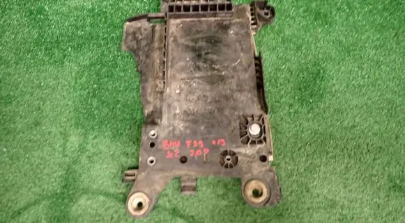 BMW X2 F39 Battery tray 