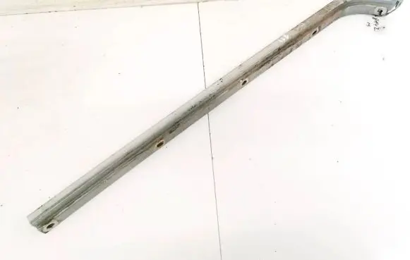 Toyota Previa (XR30, XR40) II Sliding door trim 