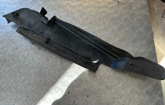 Ford Explorer Fender end trim BB53A02079AC BB53A02079 A02079