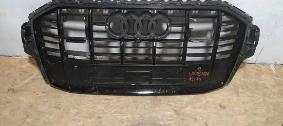 Audi Q7 4M Front grill 4M0853651AJ