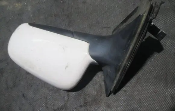 Audi A3 S3 8P Front door electric wing mirror 