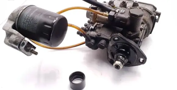 Mercedes-Benz W123 Fuel injection high pressure pump 0400074978 8150706601EPR01 01134579151