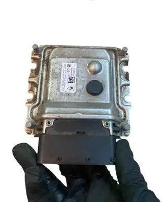 Renault Master III Adblue control unit 0281032615