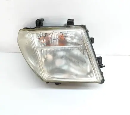 Nissan NP300 Headlight/headlamp 26010EB300