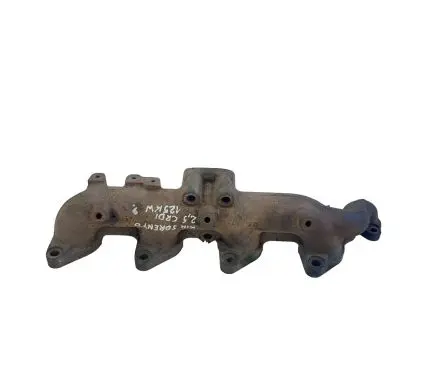 KIA Sorento Exhaust manifold
