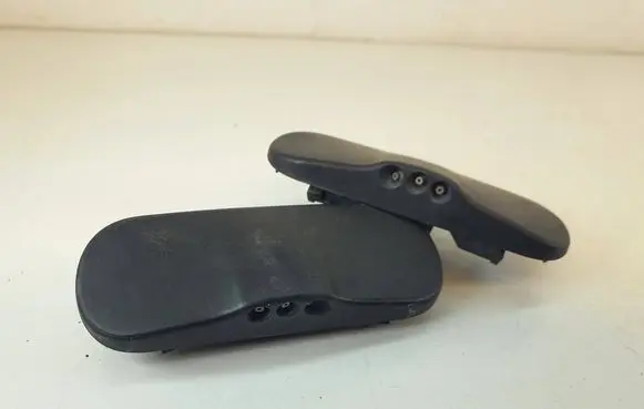 Windshield washer spray nozzle