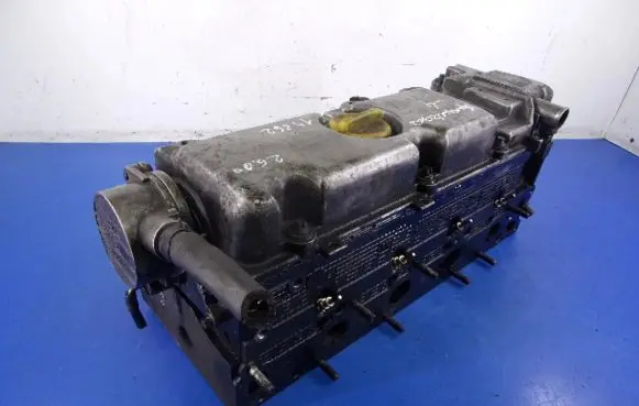 Opel Sintra Engine head R9128018