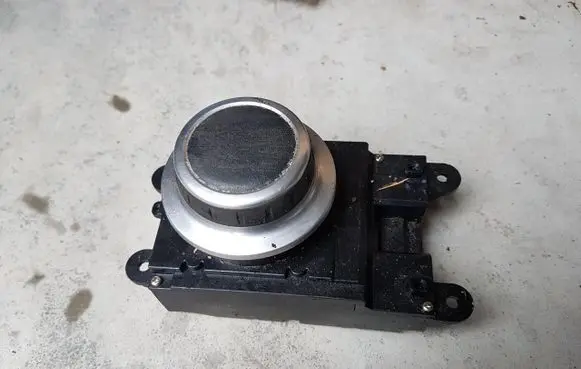 BMW 5 E60 E61 Multifunctional control switch/knob 6944884