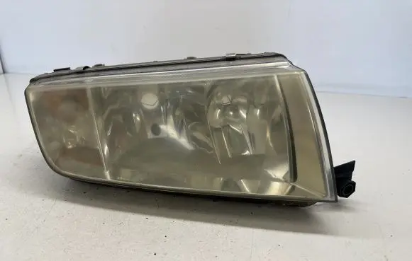 Skoda Fabia Mk1 (6Y) Headlight/headlamp 246366