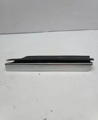 BMW 7 F01 F02 F03 F04 Rear door glass trim molding 7178027