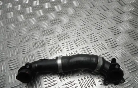BMW X1 F48 F49 Engine coolant pipe/hose 8645546 VD15332