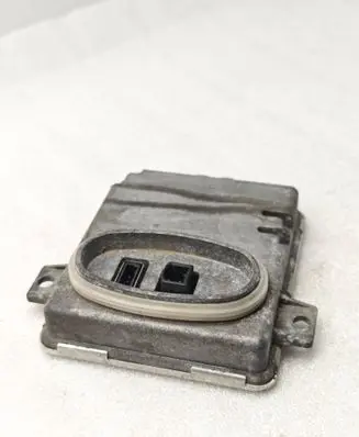 BMW 5 E60 E61 Xenon control unit/module 6948180 W3T13271